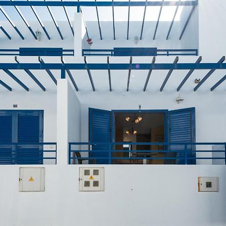 Modern Beach House In Famara Extérieur photo