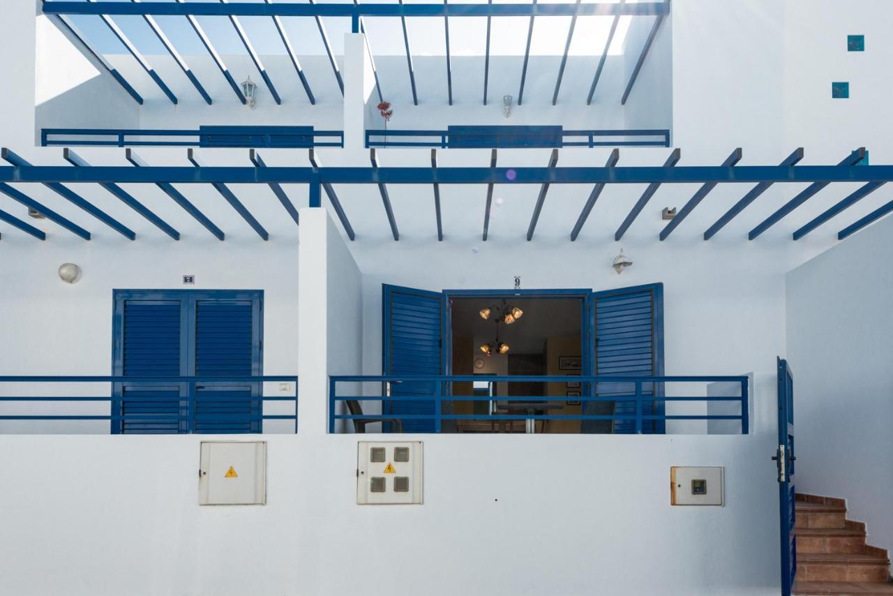 Modern Beach House In Famara Extérieur photo