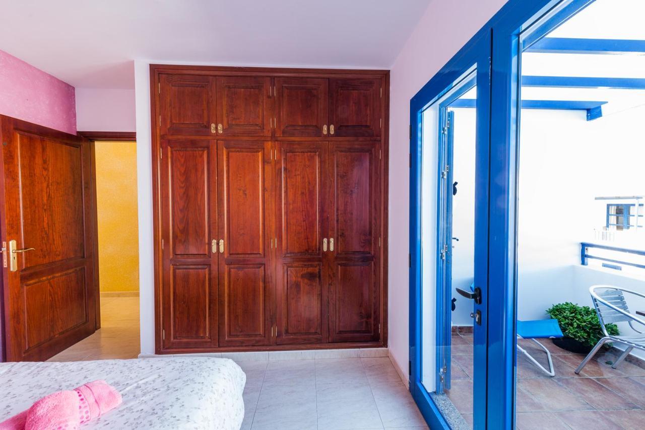 Modern Beach House In Famara Extérieur photo